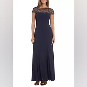 Women's clothing(334)